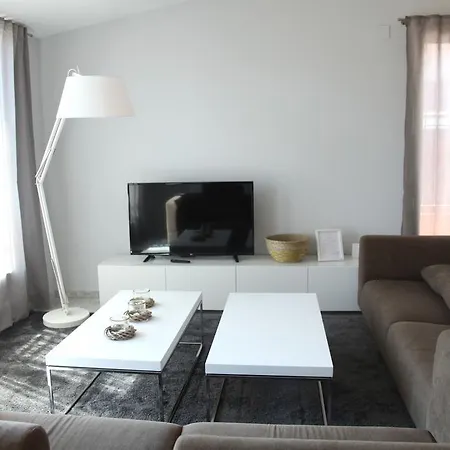 Palacete Echeveste Atico Apartment